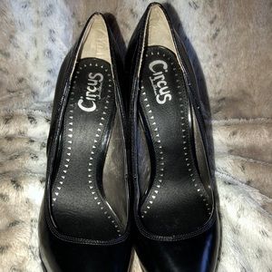 Circus by Sam Edelman Back Platform Pumps